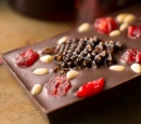 Фото 3 Шоколад тёмный с сосновой шишкой, вяленой вишней и кедровым орехом / Царь чай (100 гр)